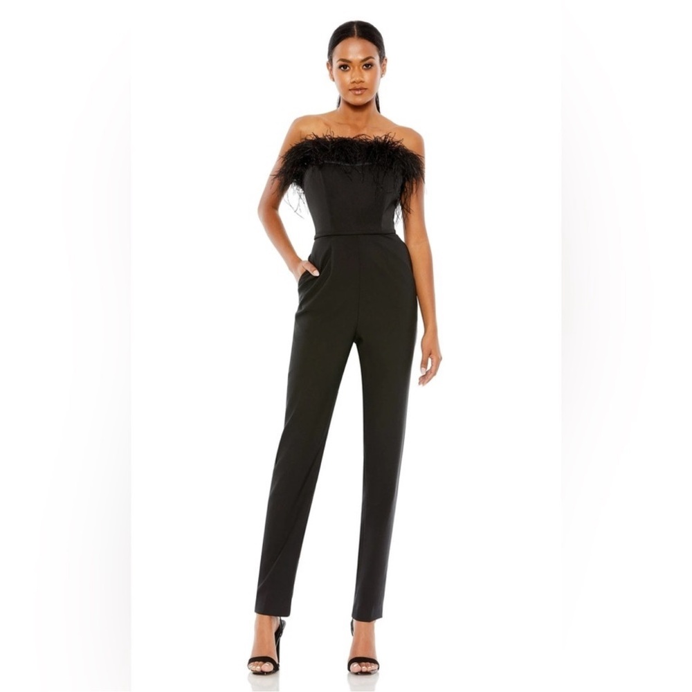 NWT MAC DUGGAL STRAPLESS JUMPSUIT WITH FEATHER TRIM